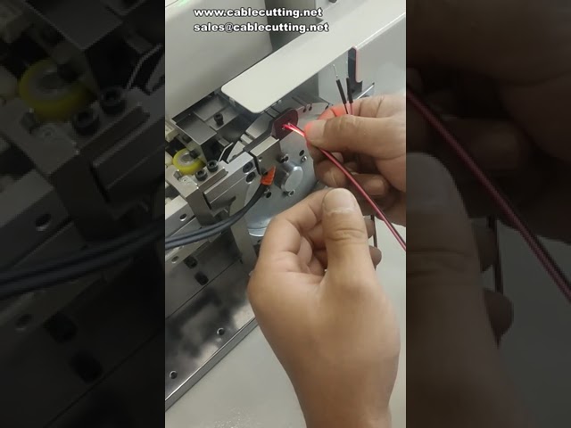 Automatic tube casing machine, heat shrink tube automatic cut through tube drying machine, heat shri